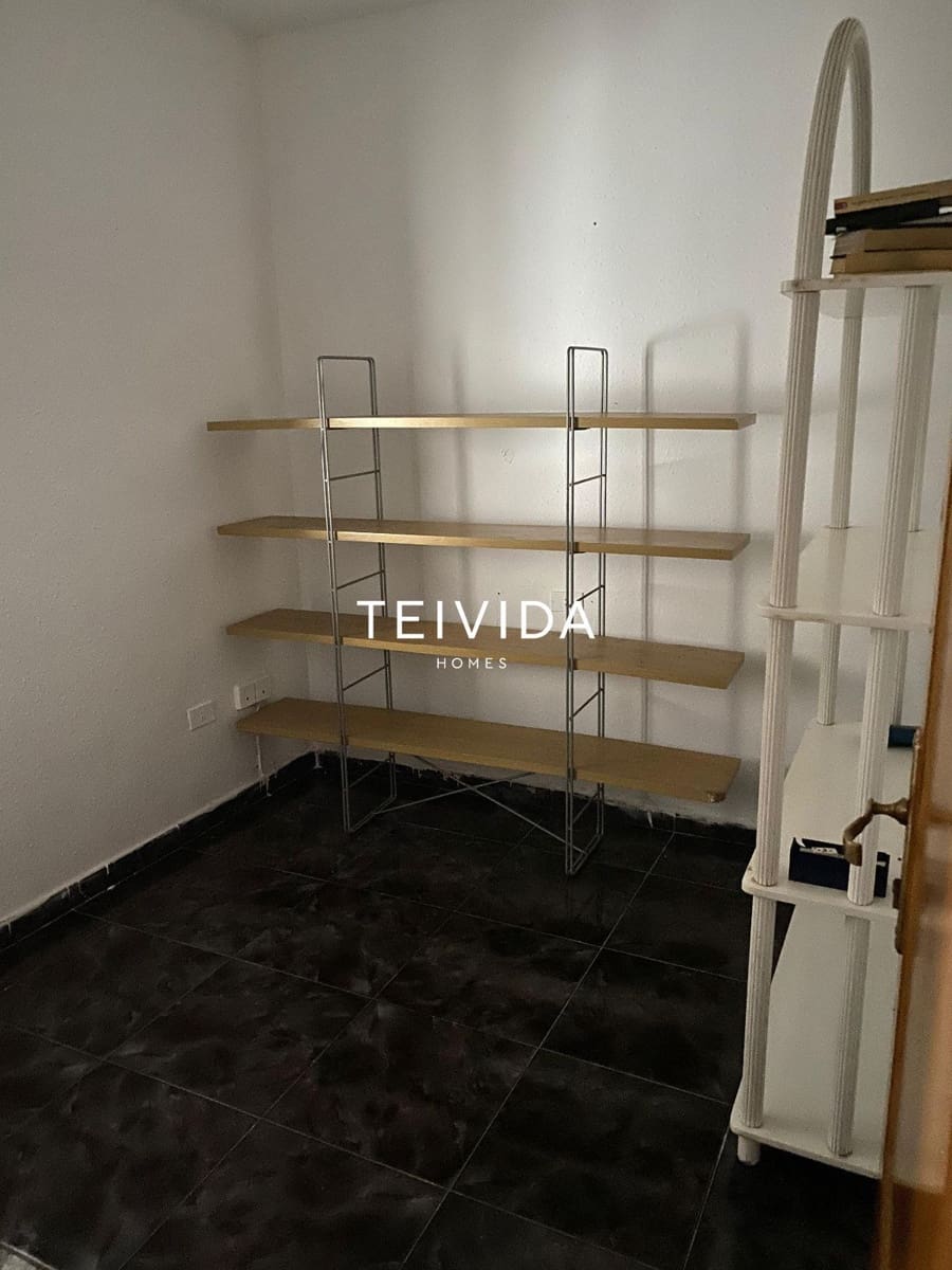 6 bedroom Villa for sale in San Cristobal de La Laguna with garage - € 430,000 (Ref: 9720699)