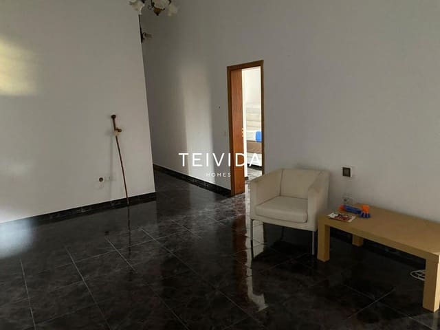 6 sypialnia Willa na sprzedaż w San Cristóbal de La Laguna z garażem - 430 000 € (Ref: 9720699)