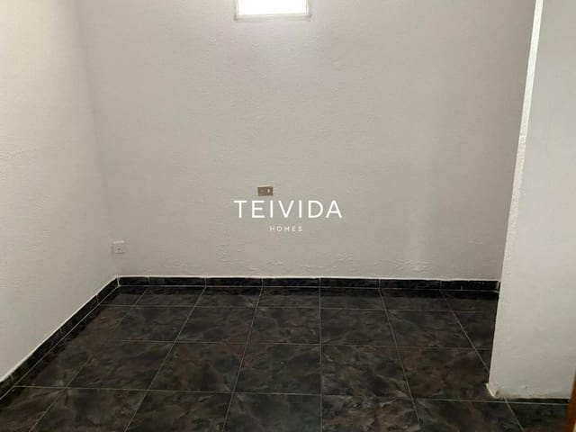 6 sypialnia Willa na sprzedaż w San Cristóbal de La Laguna z garażem - 430 000 € (Ref: 9720699)