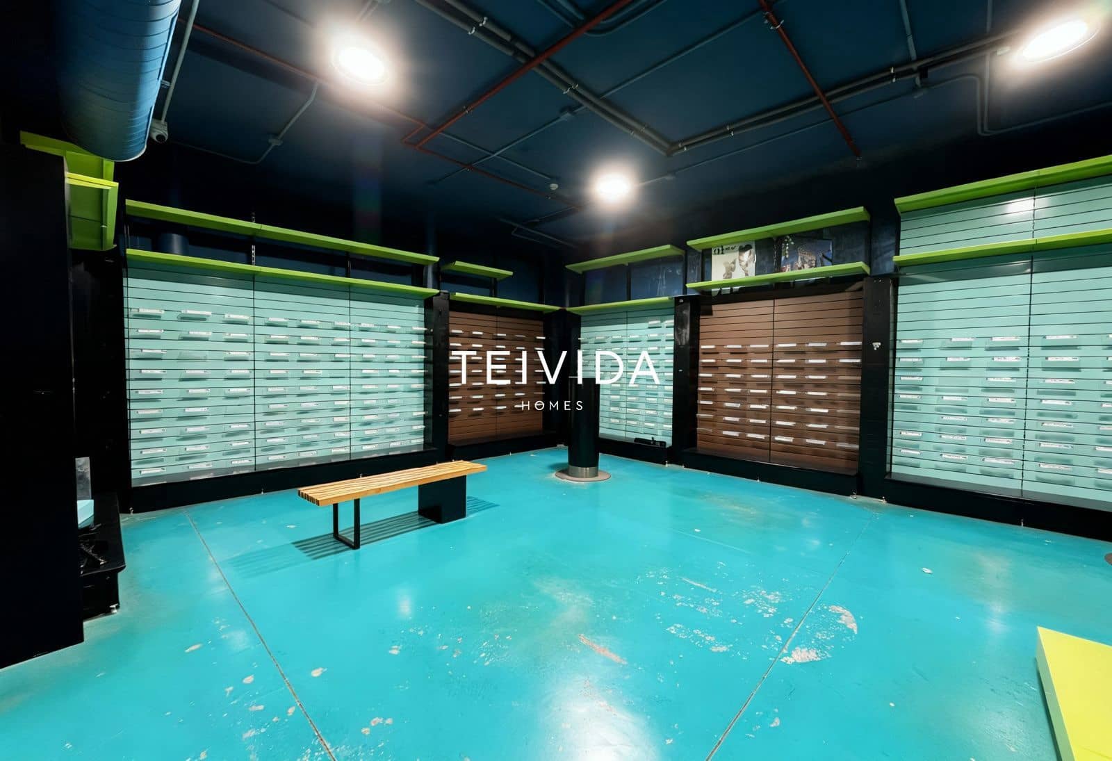 Commercial for rent in Candelaria - € 2,300 (Ref: 9720700)