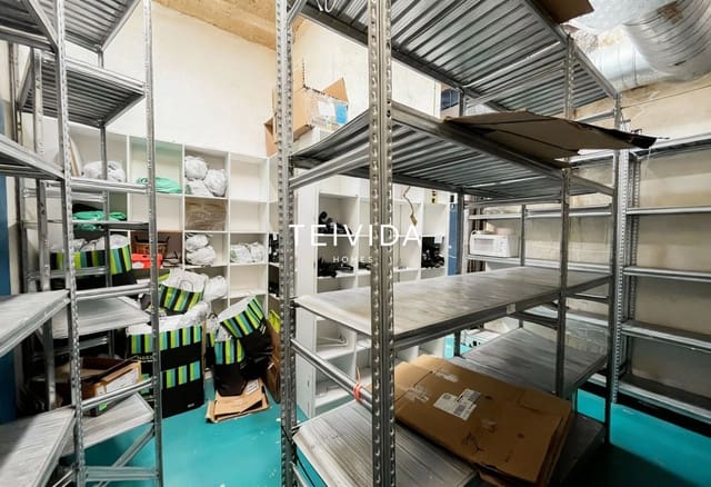 Kommersiell att hyra i Candelaria - 2 300 € (Ref: 9720700)