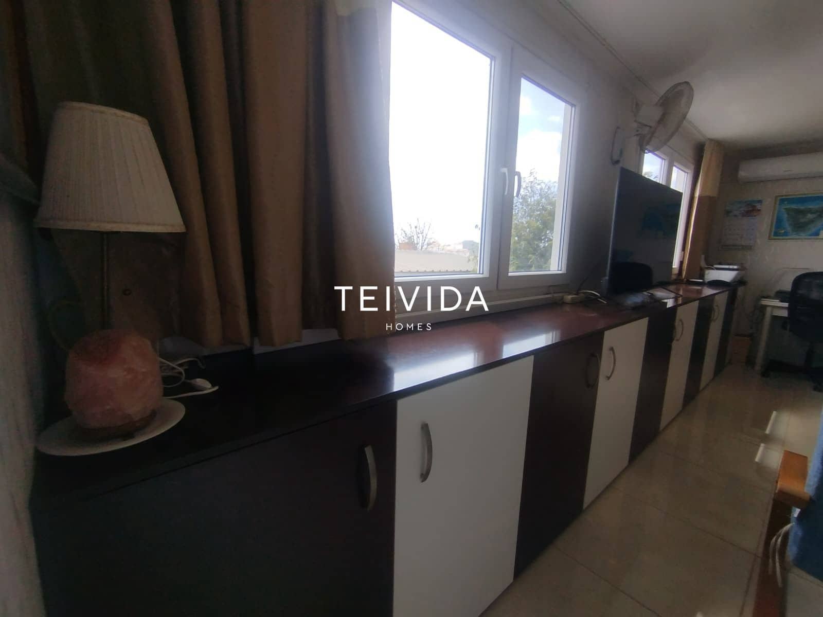 6 bedroom Villa for sale in Buzanada with garage - € 580,000 (Ref: 9723500)