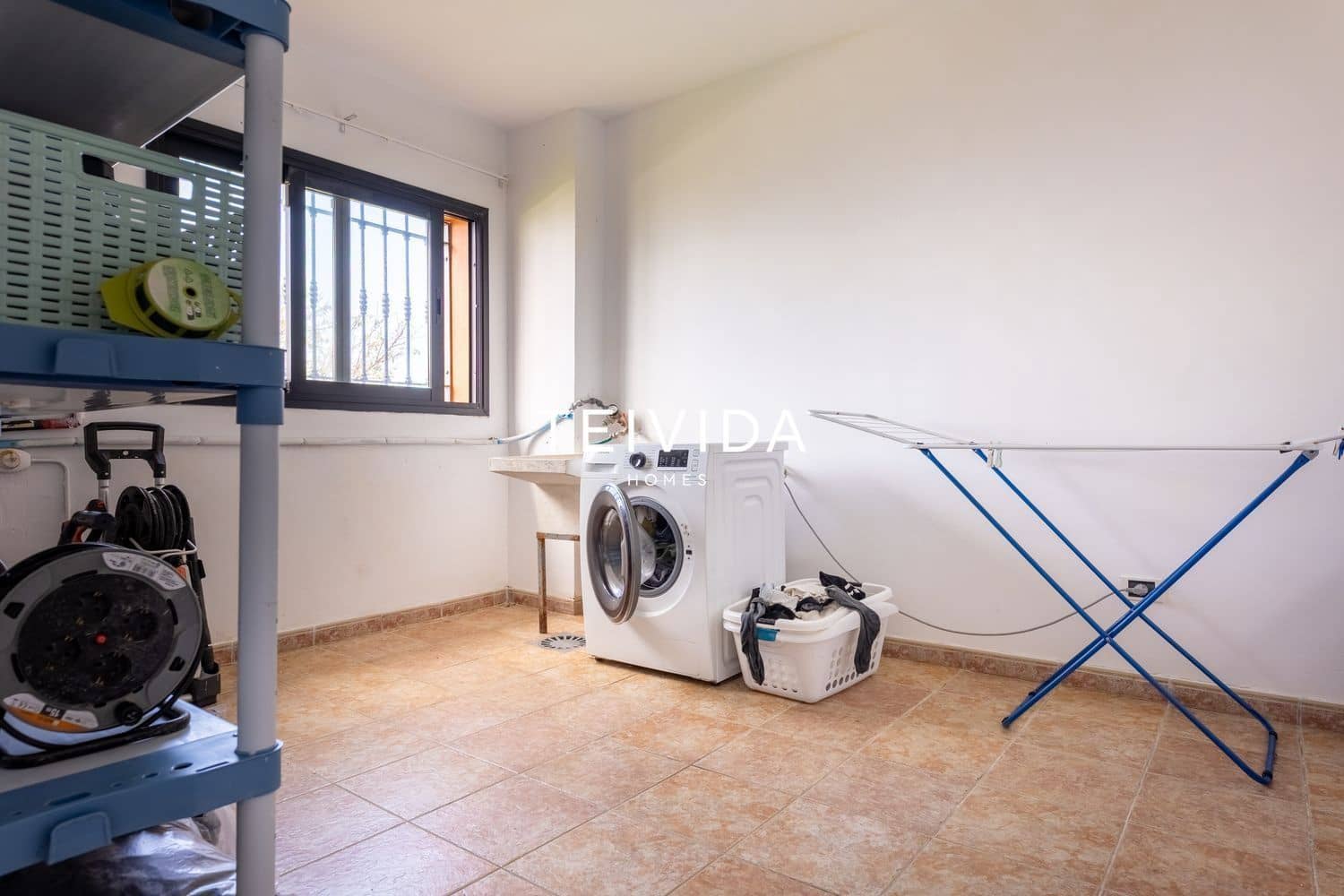 3 bedroom Villa for sale in Tacoronte with garage - € 825,000 (Ref: 9723824)