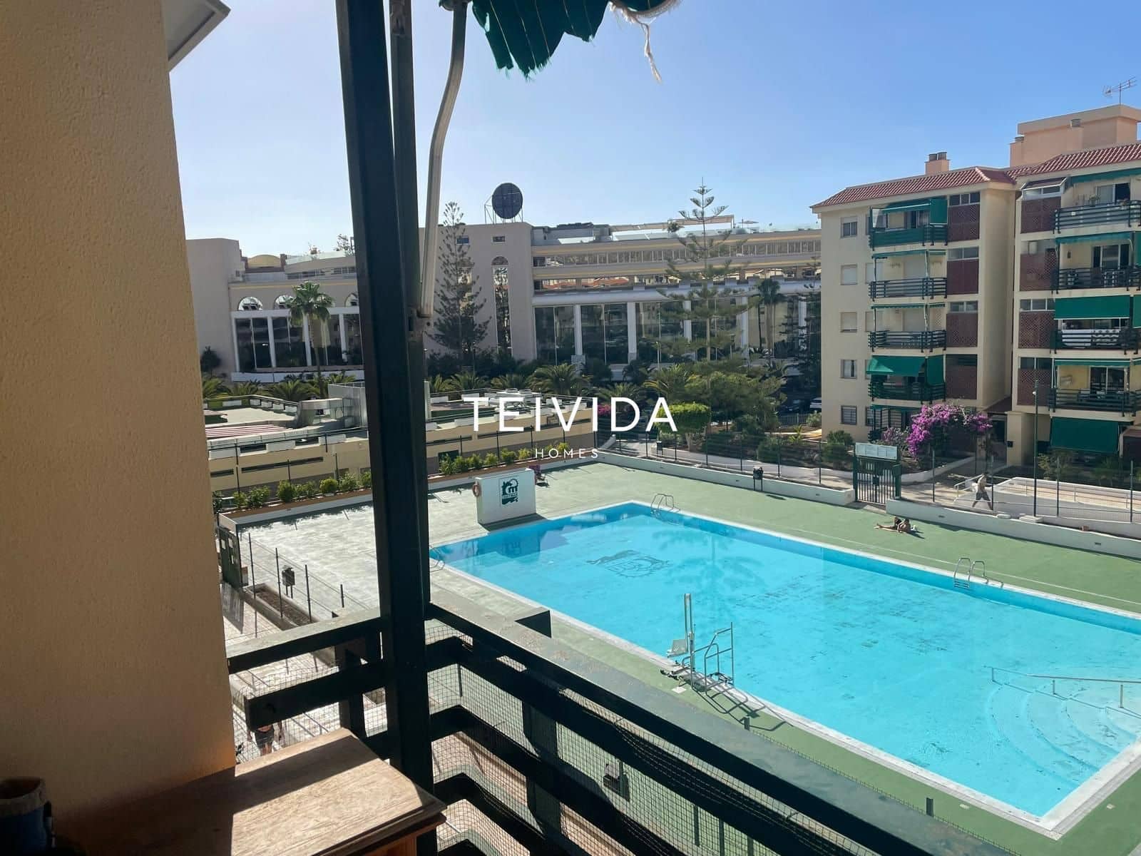 3 bedroom Flat for rent in Los Cristianos with pool garage - € 2,500 (Ref: 9730808)