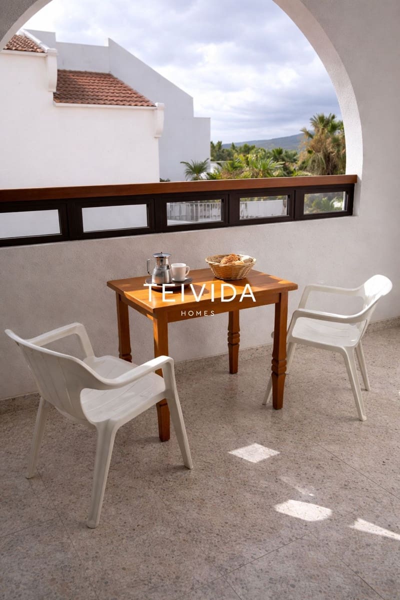 Flat for sale in Costa Adeje with pool - € 280,000 (Ref: 9730901)