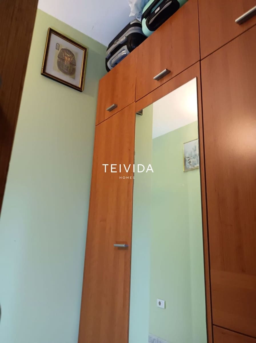 Flat for sale in Costa Adeje with pool - € 280,000 (Ref: 9730901)