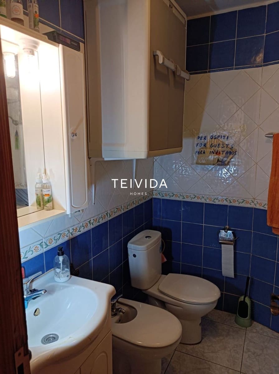 Flat for sale in Costa Adeje with pool - € 280,000 (Ref: 9730901)