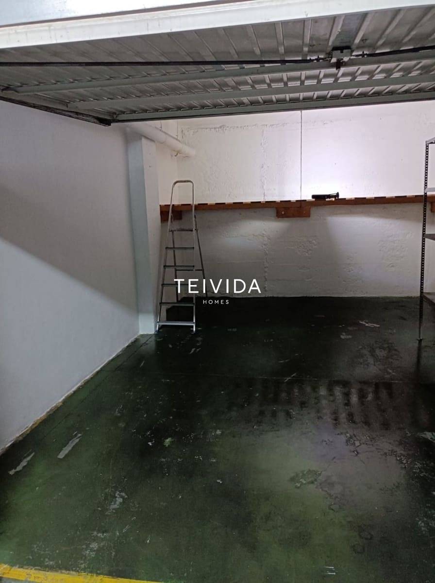 Flat for sale in Costa Adeje with pool - € 280,000 (Ref: 9730901)