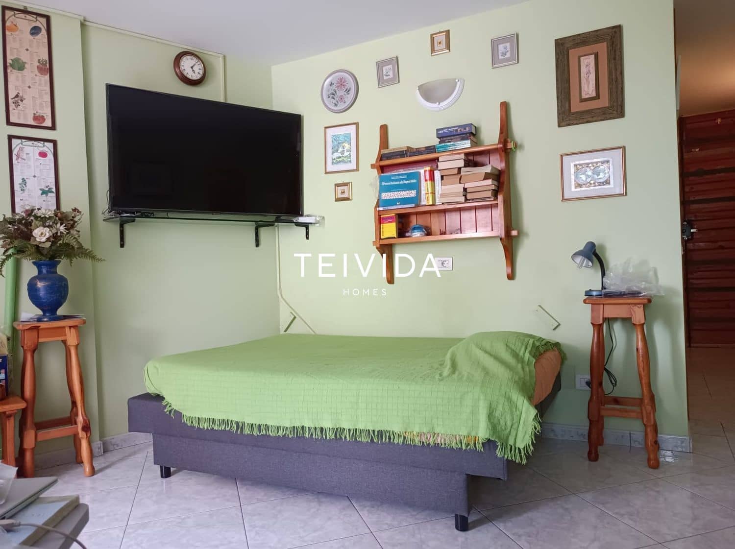 Flat for sale in Costa Adeje with pool - € 280,000 (Ref: 9730901)