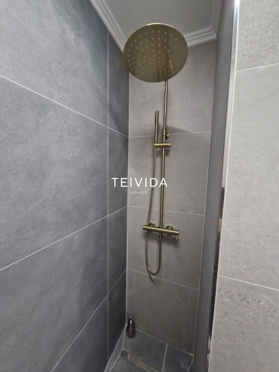 1 sypialnia Mieszkanie na sprzedaż w Playa de las Americas z basenem - 505 000 € (Ref: 9734006)