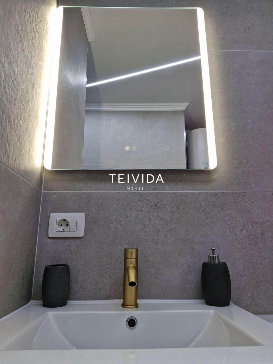 1 sypialnia Mieszkanie na sprzedaż w Playa de las Americas z basenem - 505 000 € (Ref: 9734006)