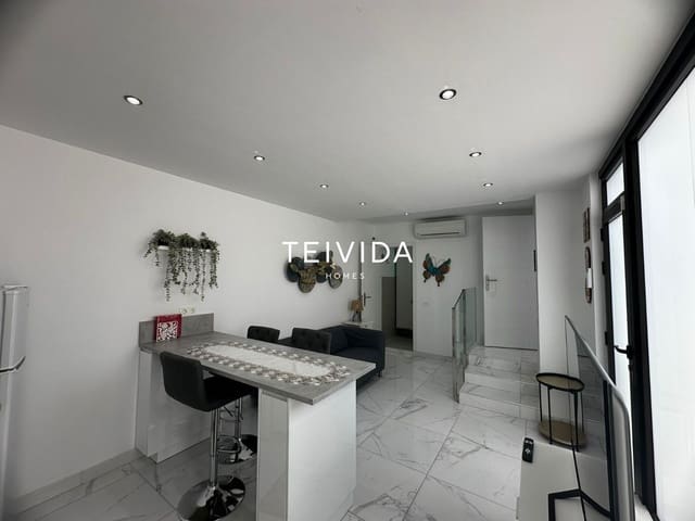 4 bedroom Townhouse for sale in Teguise - € 535,000 (Ref: 9737189)