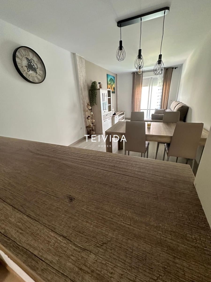 2 bedroom Flat for sale in Cabo Blanco with pool garage - € 270,000 (Ref: 9737270)