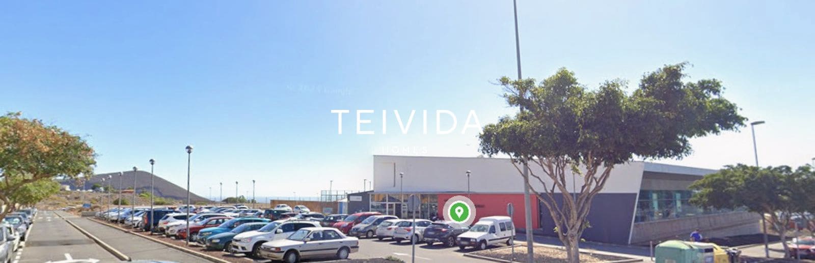 4 bedroom Townhouse for sale in Granadilla de Abona with garage - € 415,000 (Ref: 9737271)