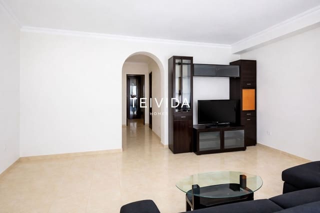 4 bedroom Townhouse for sale in Granadilla de Abona with garage - € 415,000 (Ref: 9737271)