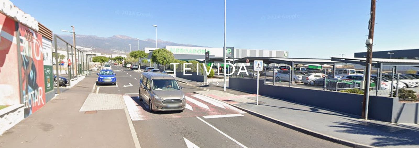 4 bedroom Townhouse for sale in Granadilla de Abona with garage - € 415,000 (Ref: 9737271)