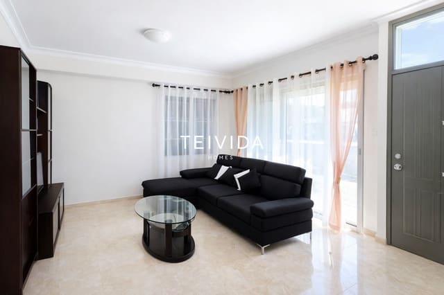 4 bedroom Townhouse for sale in Granadilla de Abona with garage - € 415,000 (Ref: 9737271)