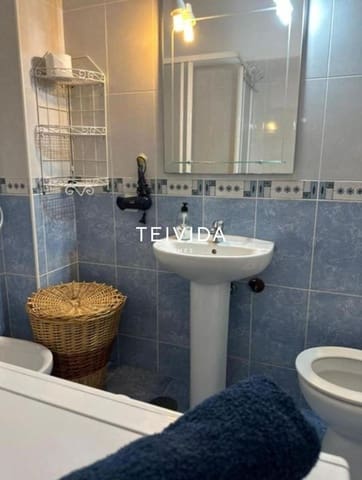 1 makuuhuone Asunto vuokrattavana paikassa Los Cristianos, Arona - 1 600 € (Ref: 9747273)