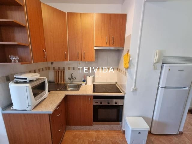 1 makuuhuone Asunto vuokrattavana paikassa Los Cristianos, Arona - 1 600 € (Ref: 9747273)