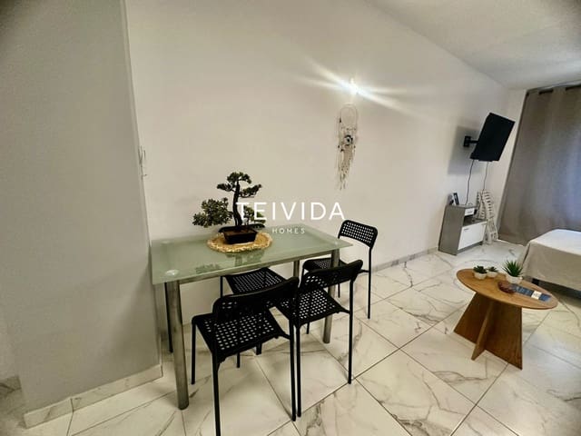 1 soveværelse Lejlighed til leje i Los Cristianos, Arona - € 1.250 (Ref: 9747273)