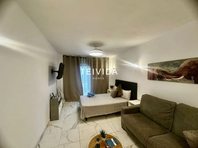 1 soveværelse Lejlighed til leje i Los Cristianos, Arona - € 1.250 (Ref: 9747273)