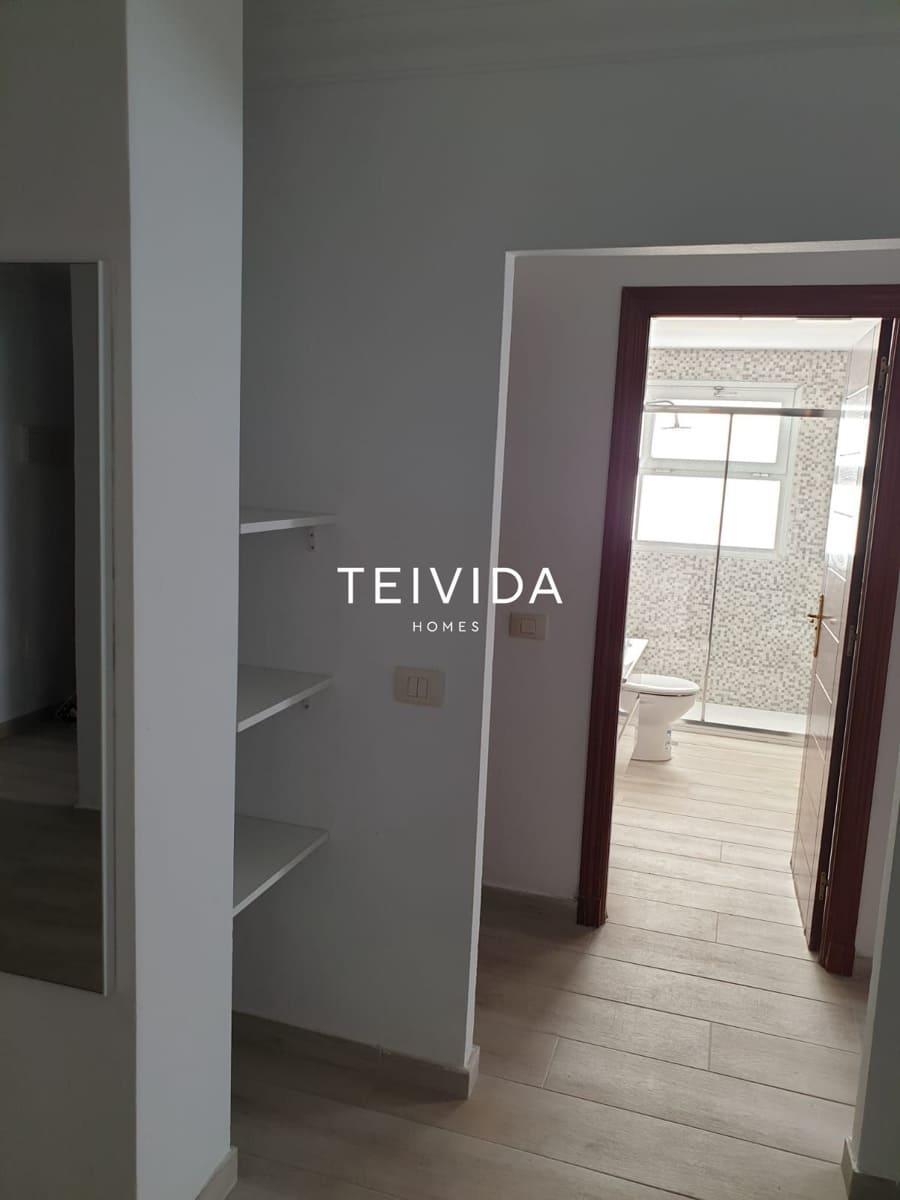 2 soveværelse Lejlighed til salg i Valle de San Lorenzo med garage - € 220.000 (Ref: 9747365)