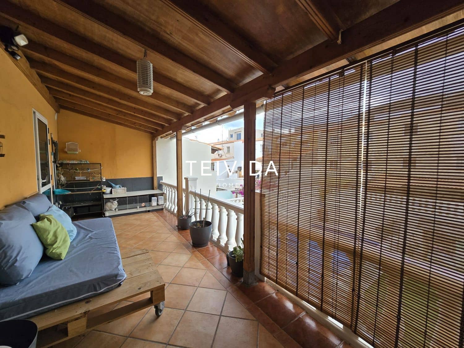 4 slaapkamer Huis te koop in Arona met zwembad garage - € 350.000 (Ref: 9776891)