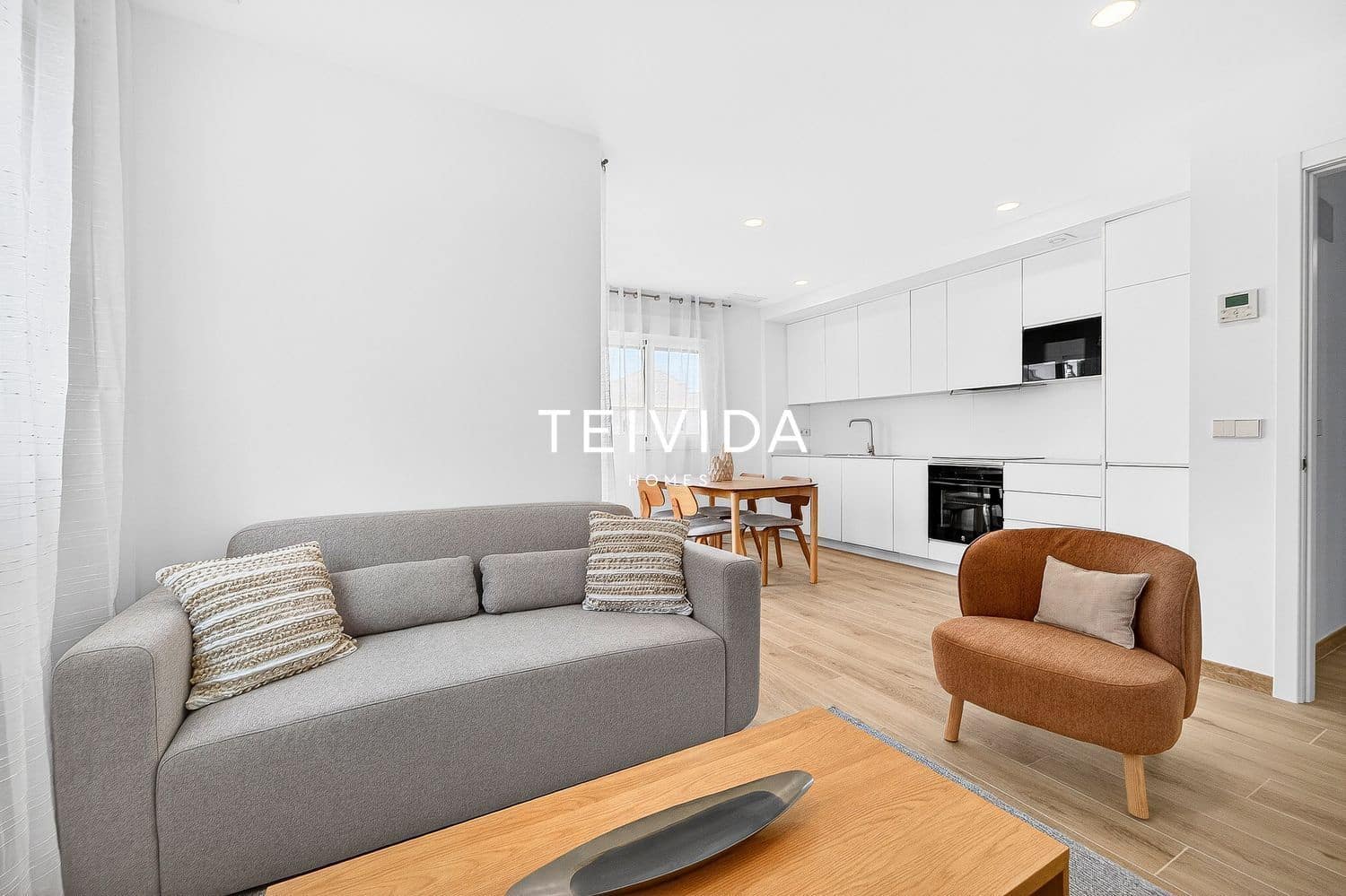 3 makuuhuone Asunto myytävänä paikassa Llano del Camello mukana uima-altaan 
autotalli - 327 600 € (Ref: 9782414)