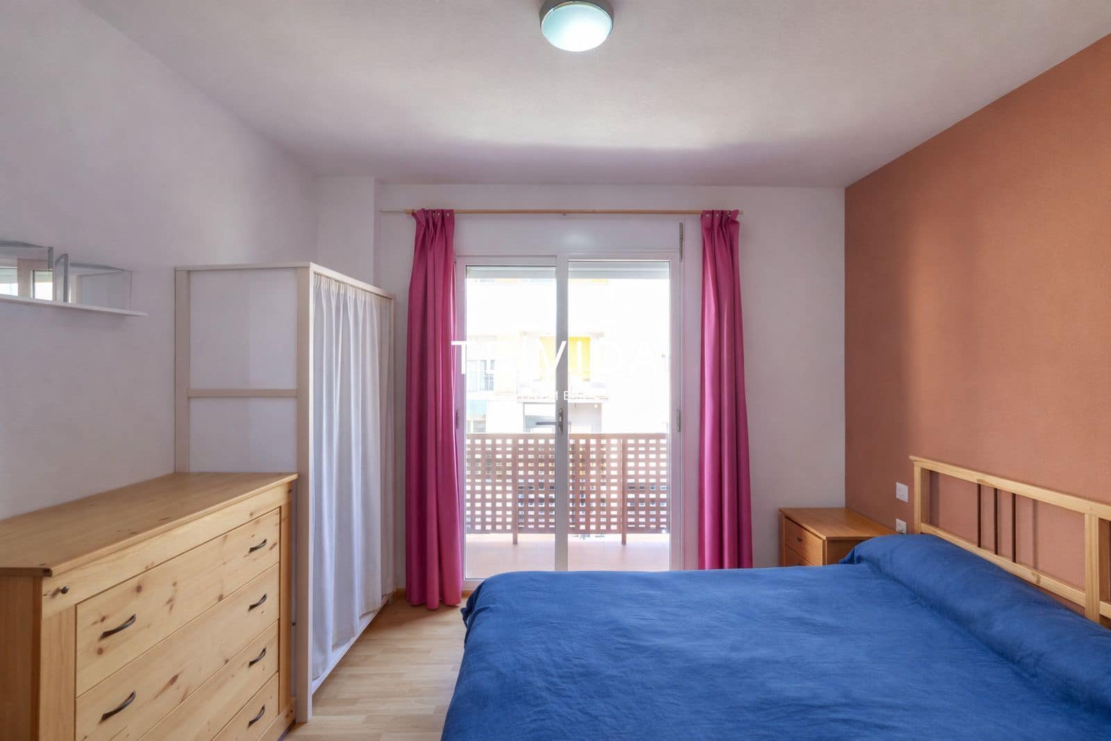 1 soverom Leilighet til salgs i Cabo Blanco med garasje - € 190 000 (Ref: 9782415)