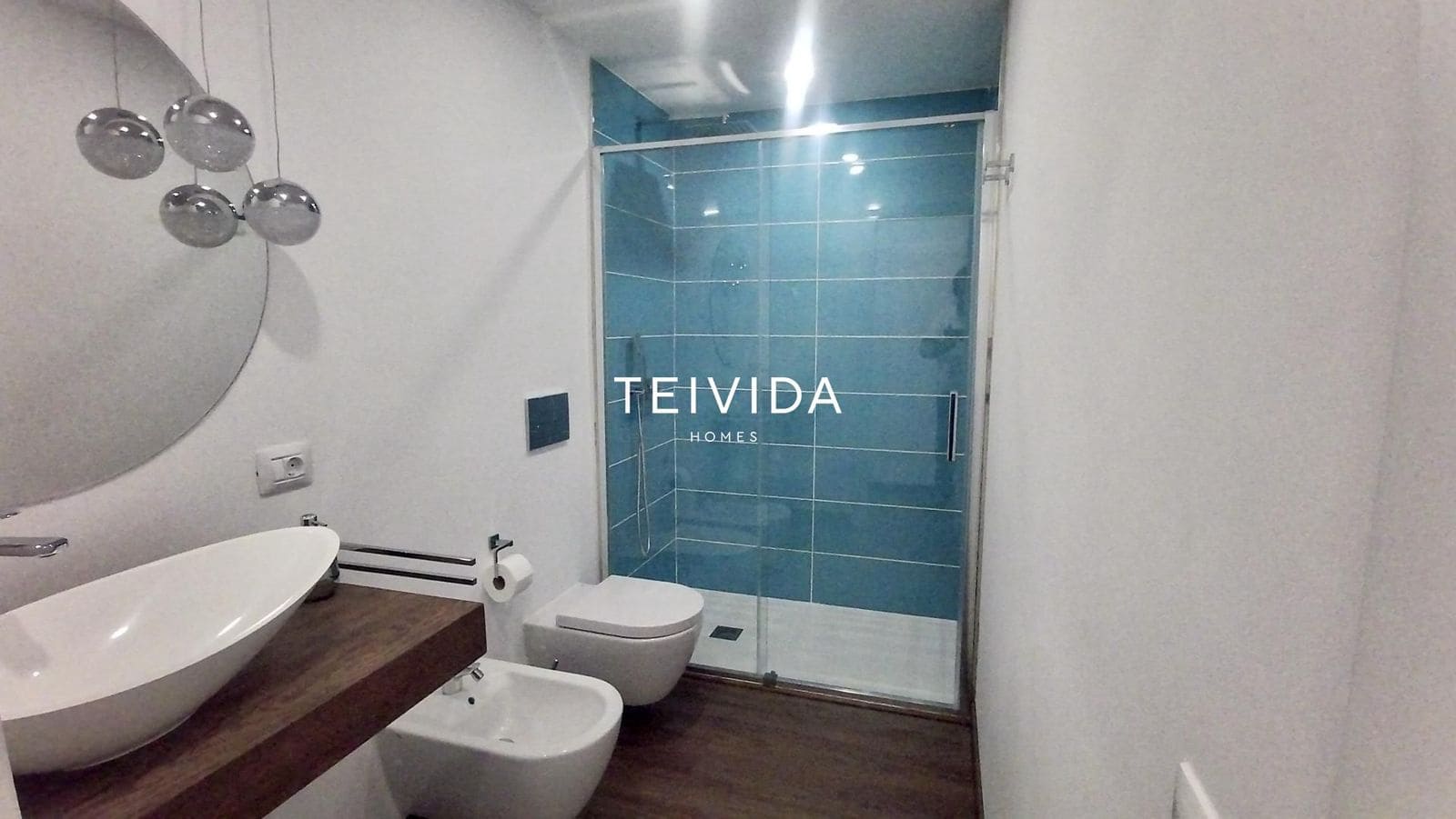 Piso de 2 habitaciones en Adeje en venta con piscina - 365.000 € (Ref: 9782416)