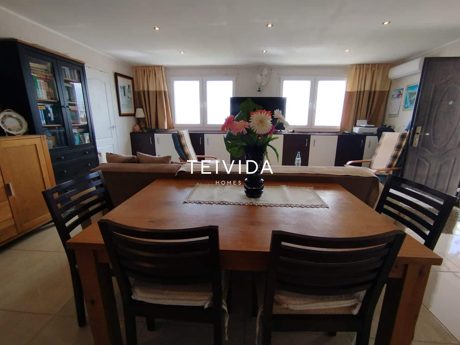 6 slaapkamer Villa te koop in Buzanada met garage - € 580.000 (Ref: 9782417)