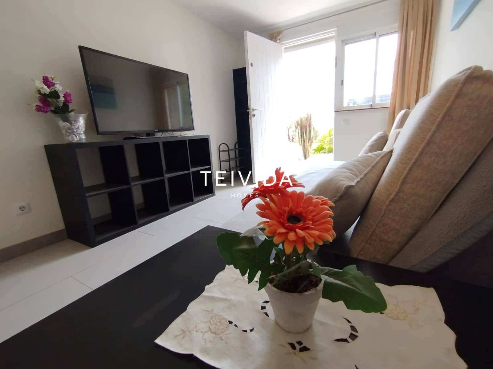 6 slaapkamer Villa te koop in Buzanada met garage - € 580.000 (Ref: 9782417)