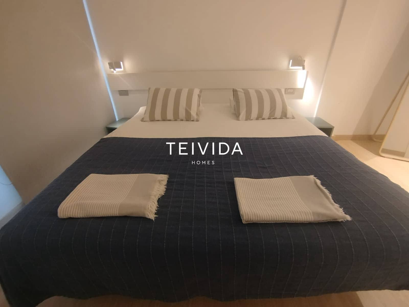 2 soverom Leilighet til salgs i Adeje med svømmebasseng - € 285 000 (Ref: 9782419)