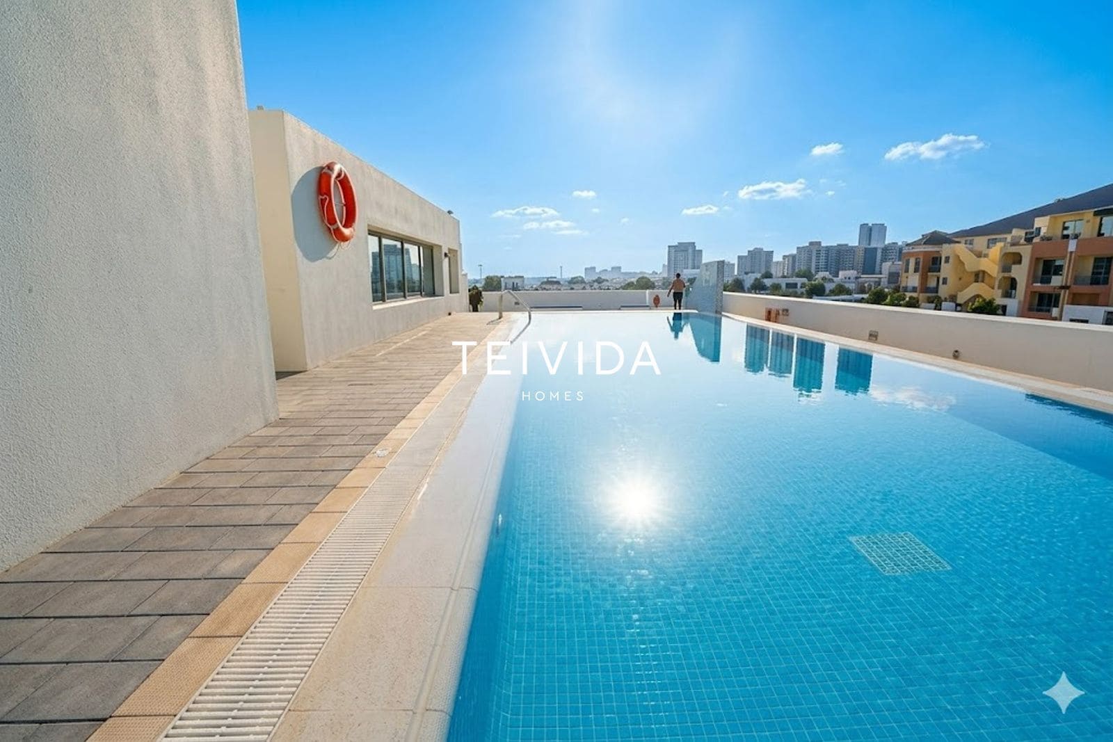 2 sovrum Lägenhet till salu i Adeje med pool - 285 000 € (Ref: 9782419)