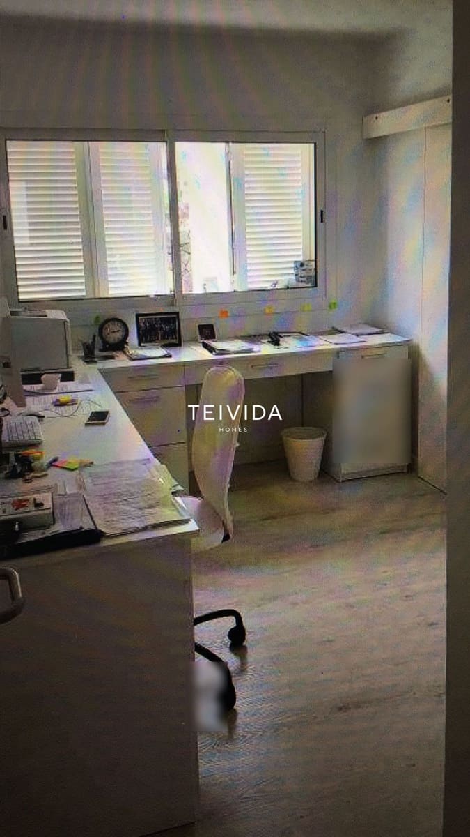 4 bedroom Villa for rent in Santa Cruz de Tenerife with pool garage - € 2,500 (Ref: 9782420)