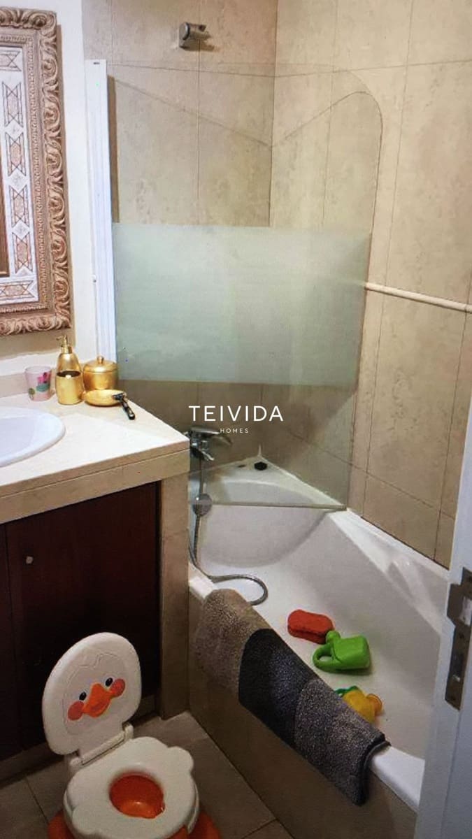 4 bedroom Villa for rent in Santa Cruz de Tenerife with pool garage - € 2,500 (Ref: 9782420)