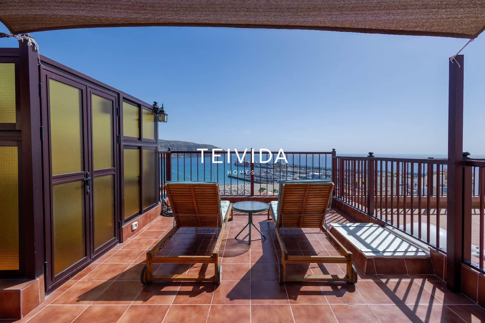 2 bedroom Flat for sale in Los Cristianos - € 580,000 (Ref: 9782422)