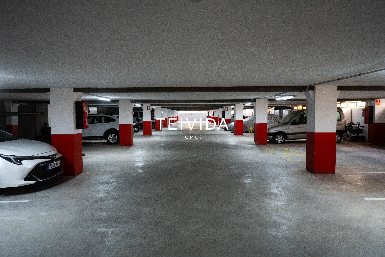 Leilighet til salgs i Los Cristianos med svømmebasseng garasje - € 287 000 (Ref: 9782423)