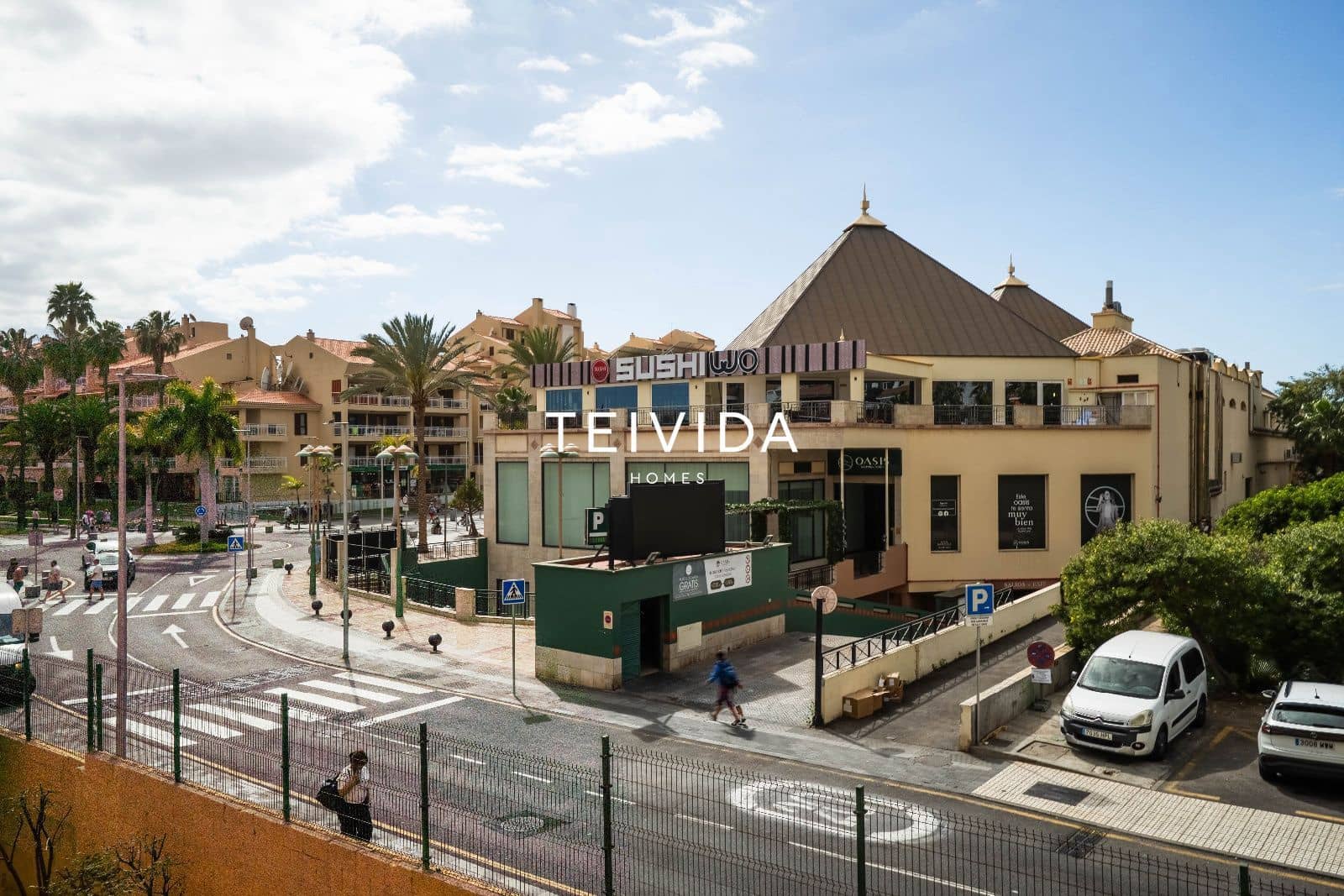 Leilighet til salgs i Los Cristianos med svømmebasseng garasje - € 287 000 (Ref: 9782423)