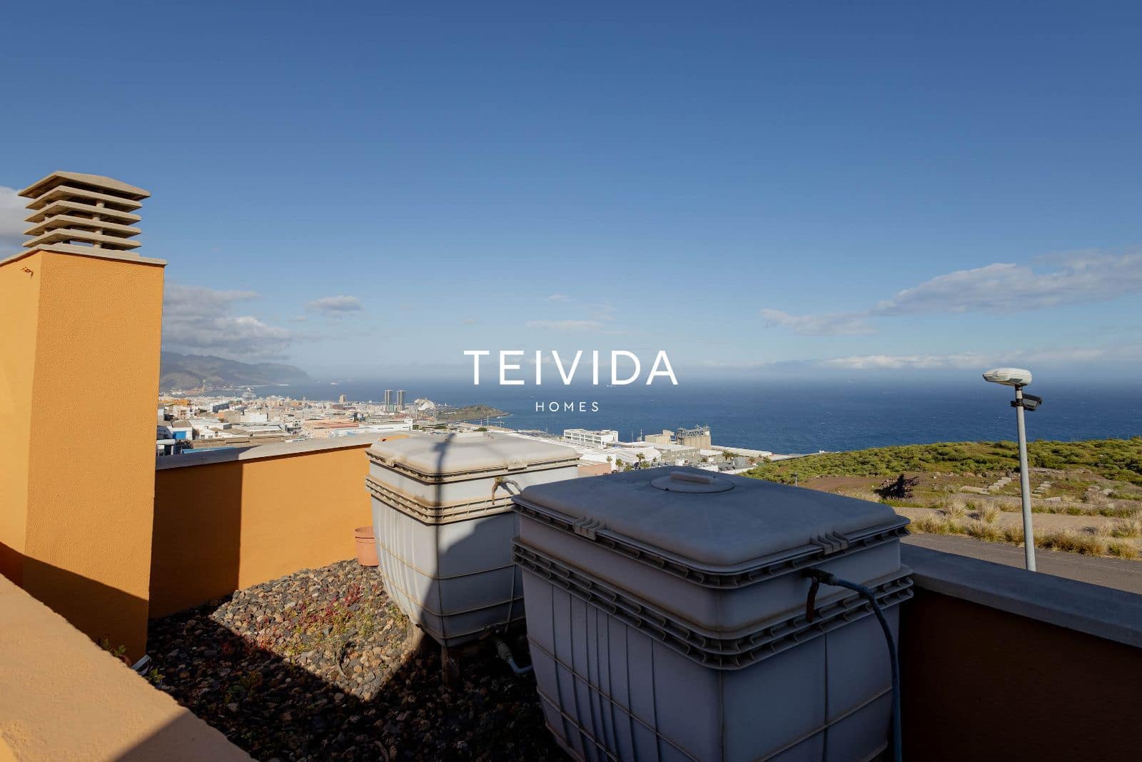 3 slaapkamer Flat te koop in Santa Cruz de Tenerife met garage - € 229.500 (Ref: 9782424)