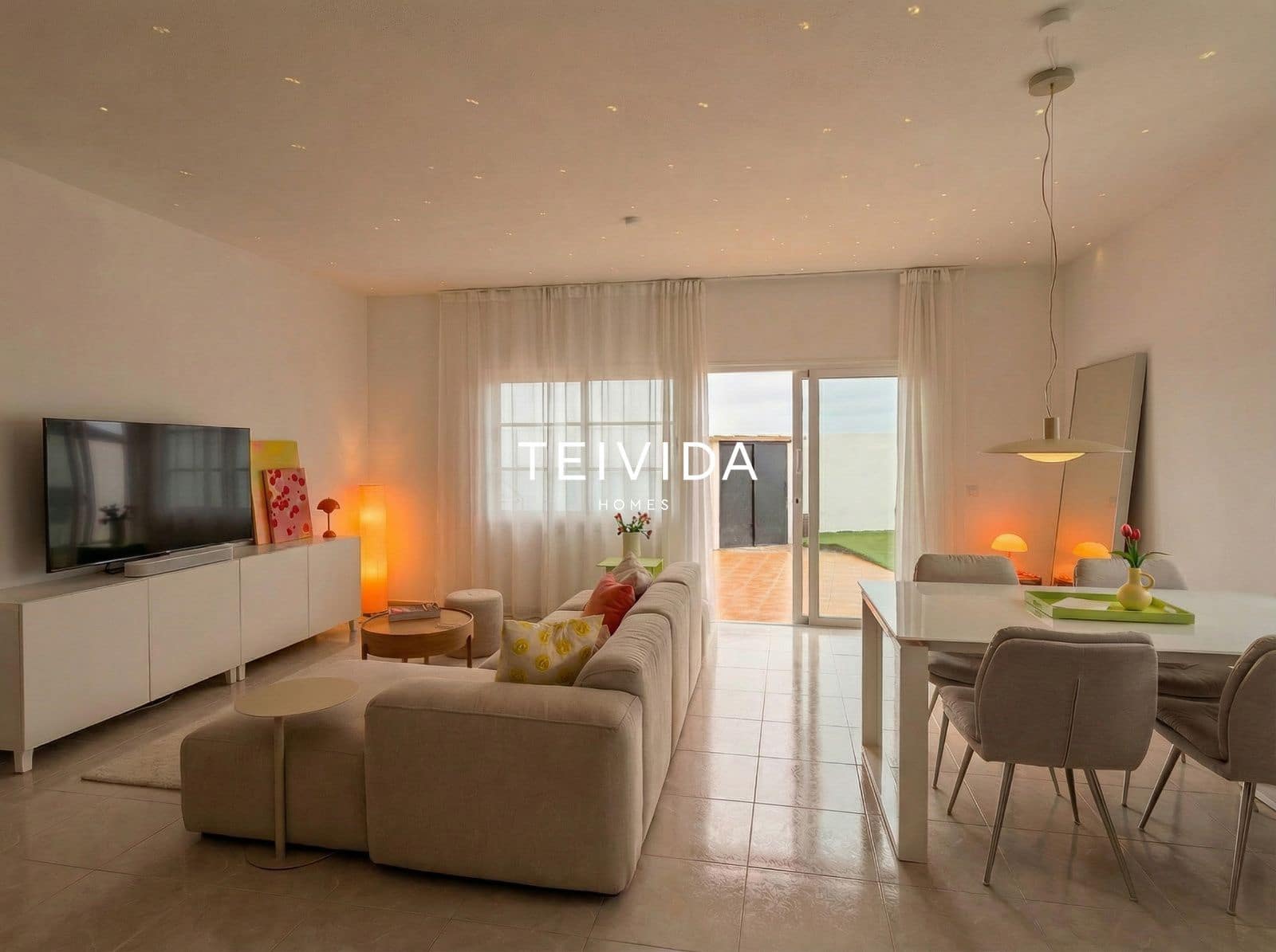 3 chambre Villa/Maison à vendre à Guimar avec piscine - 369 000 € (Ref: 9782427)