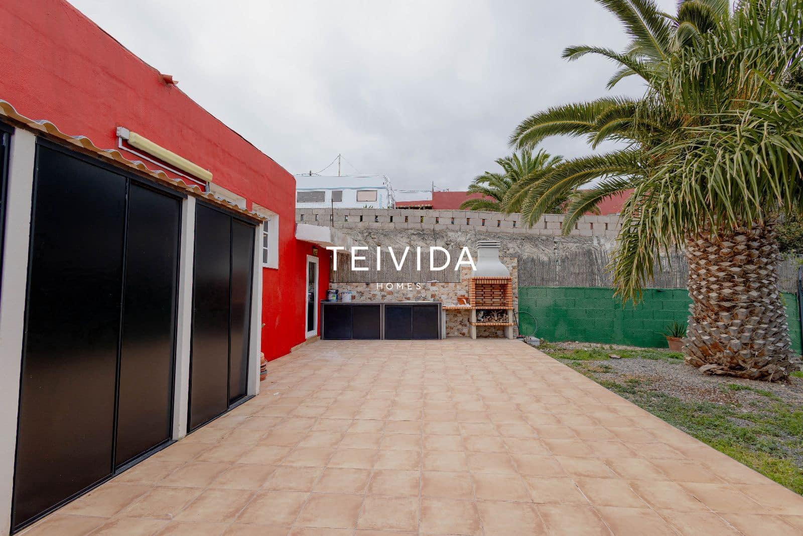 3 chambre Villa/Maison à vendre à Guimar avec piscine - 369 000 € (Ref: 9782427)