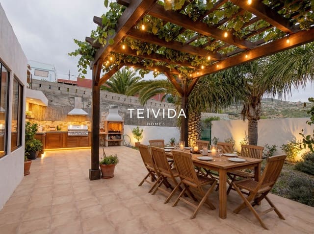 3 chambre Villa/Maison à vendre à Güímar avec piscine - 369 000 € (Ref: 9782427)