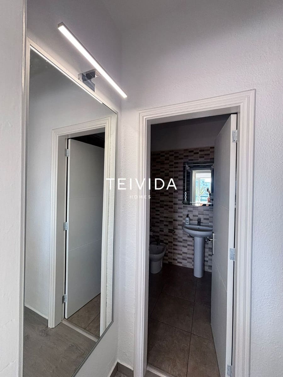 1 slaapkamer Flat te huur in Playa Paraiso met zwembad garage - € 1.900 (Ref: 9782429)