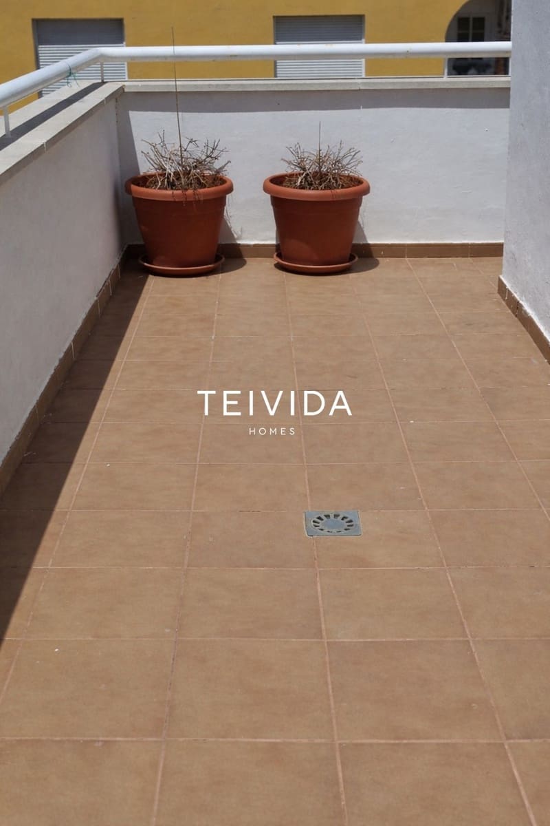 Appartement de 3 chambres à louer à Llano del Camello - 1 800 € (Ref: 9782430)