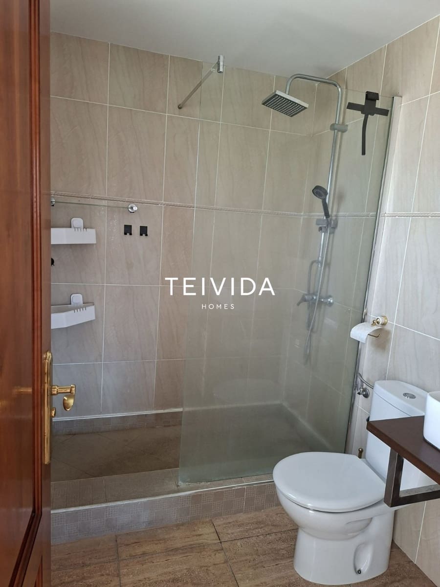 Appartement de 3 chambres à louer à Llano del Camello - 1 800 € (Ref: 9782430)