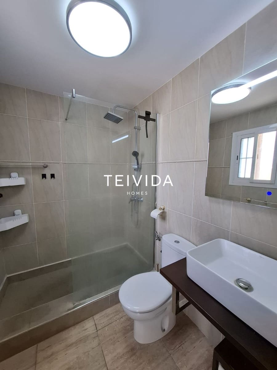 Appartement de 3 chambres à louer à Llano del Camello - 1 800 € (Ref: 9782430)