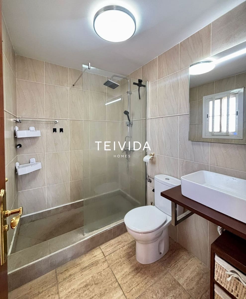 Appartement de 3 chambres à louer à Llano del Camello - 1 800 € (Ref: 9782430)