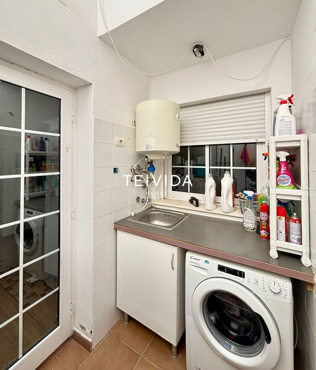 Appartement de 3 chambres à louer à Llano del Camello - 1 800 € (Ref: 9782430)