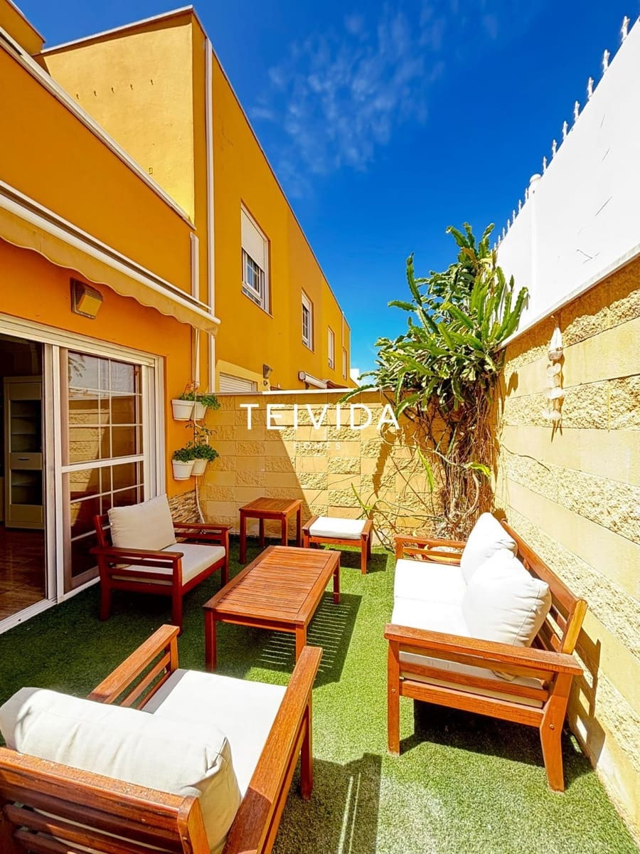 Appartement de 3 chambres à louer à Llano del Camello - 1 800 € (Ref: 9782430)